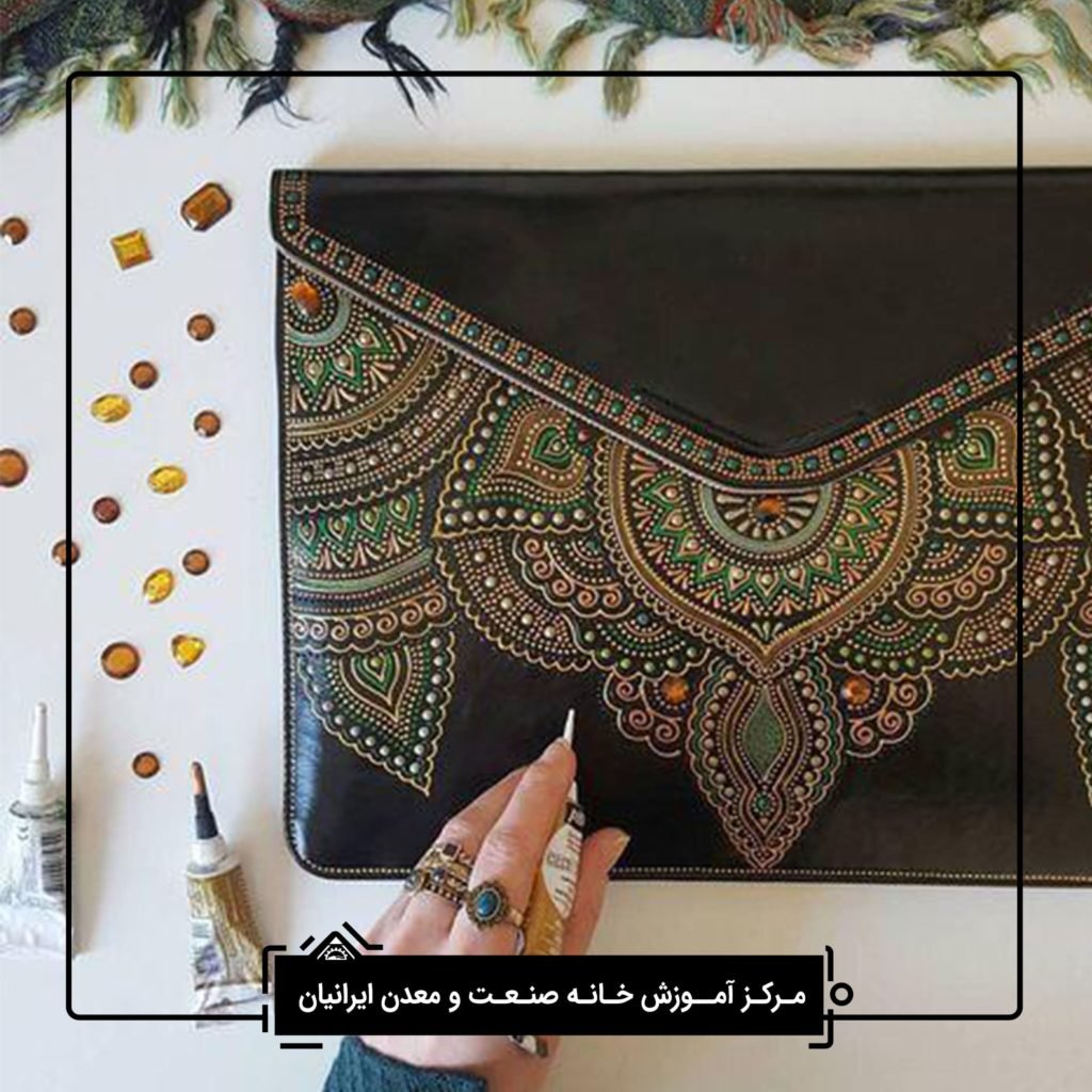 کارگاه صنایع دستی در شیراز